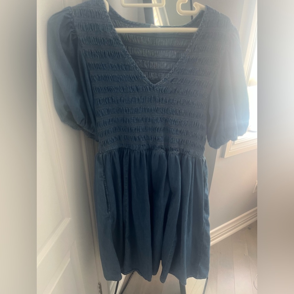 GAP women’s L Dress in Deep Blue